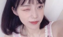 网红吃瓜情侣头像图片,揭秘甜蜜背后的“瓜”界风云