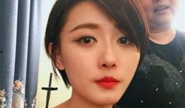 网红小雨吃大瓜视频播放,揭秘热门视频背后的惊人播放量